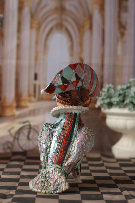 Harlequin Bird 2025