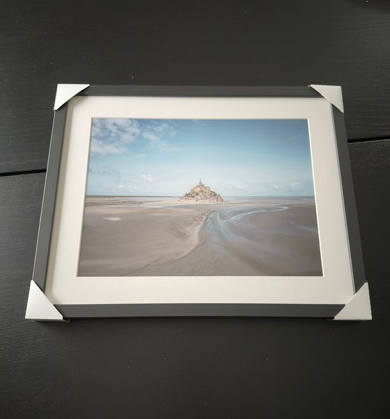 SAND AROUND MONT SANT MICHEL