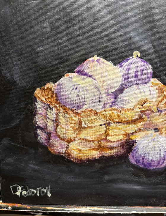 Garlic Bulbs in Woven Basket