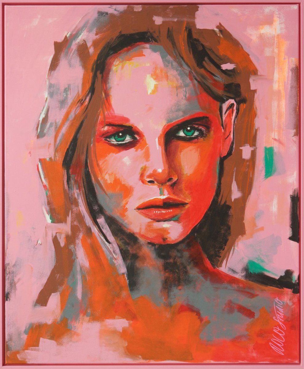 Pink Portrait by ROCO Studio