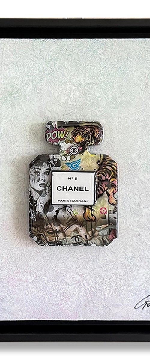 Chanel N5 Echoes by Gardani Art