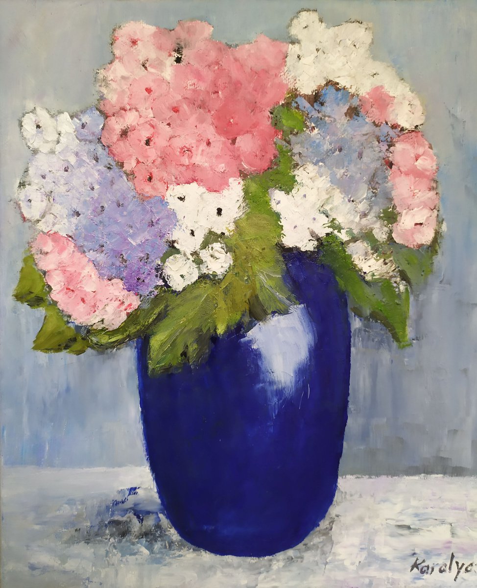 Blue vase with hydrangea flowers by Maria Karalyos