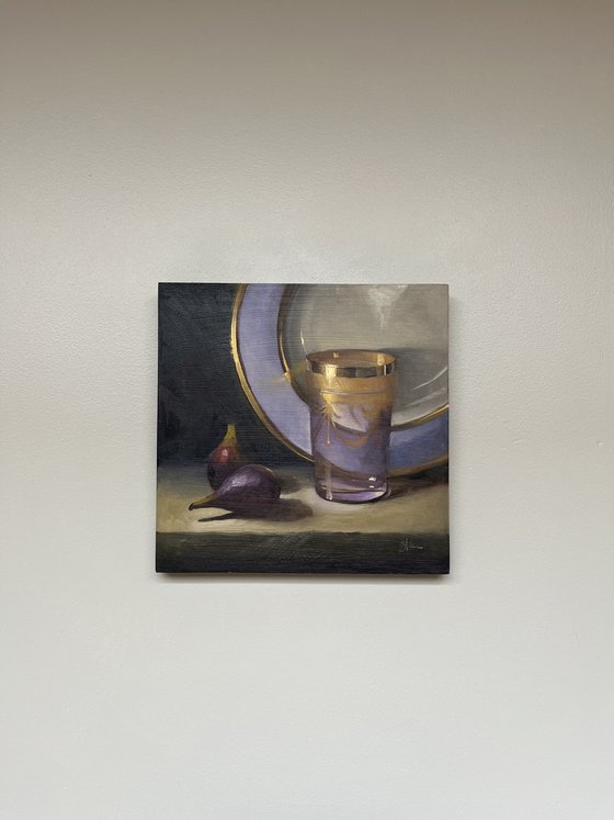 Tea light and figs