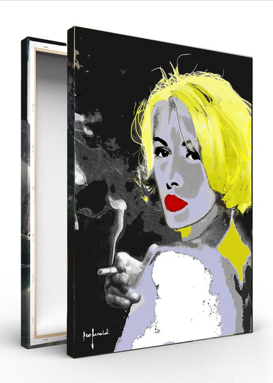 BLOND PORTRAIT No. 2