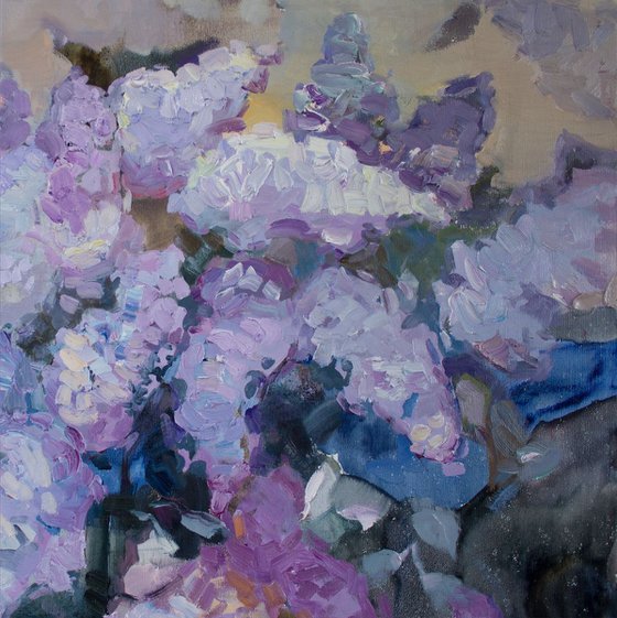 Fluffy lilac