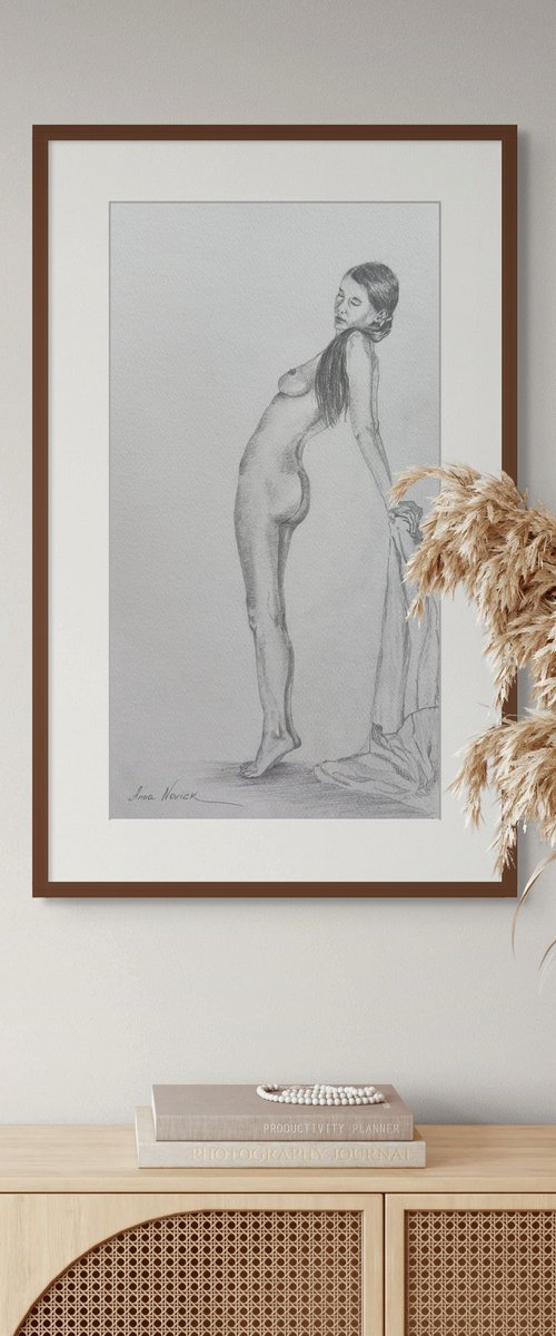 Nude 2 by Anna Novick