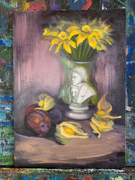 Still life with daffodils and Beethoven statue