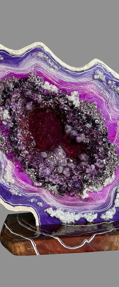 Geode Slice Amethyst luck. by Alexandra Dobreikin
