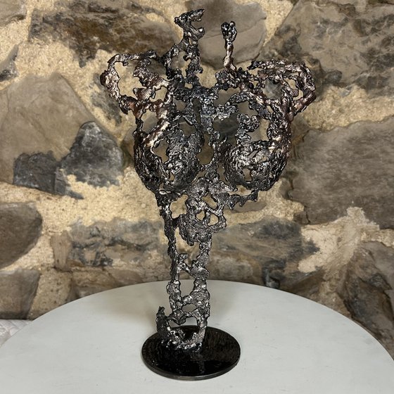 The Thresholds of Day