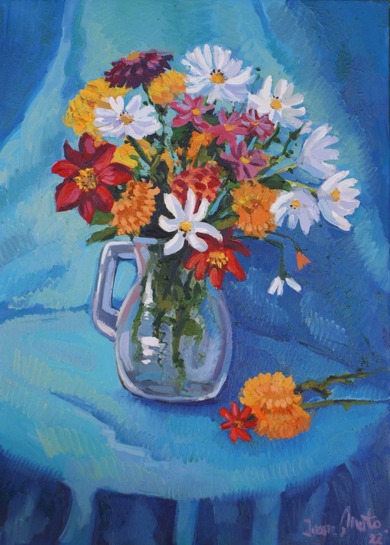 Vase of flowers