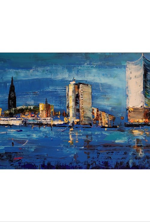 Hamburg by night by Kathrin Flöge