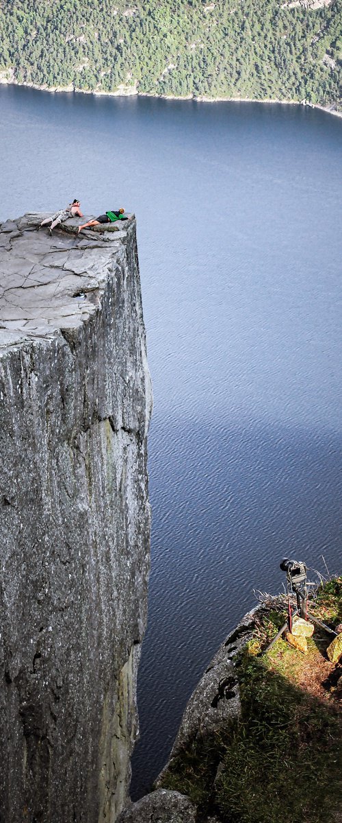 POISED by Fabio Accorrà