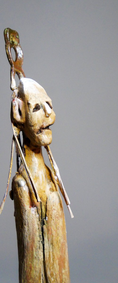 Figure-Totem by Lionel Le Jeune