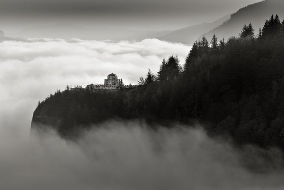 CROWN POINT