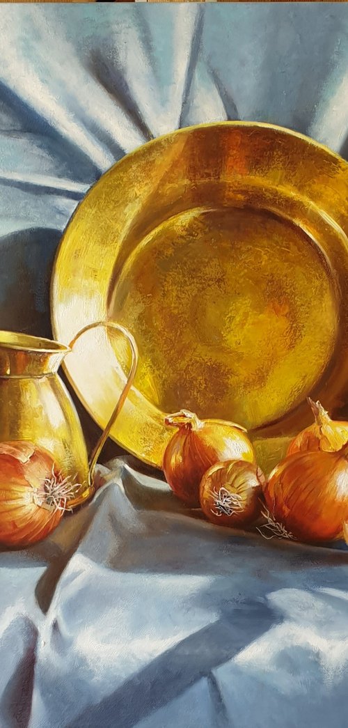 "Still life with golden onions. " still life liGHt original painting PALETTE KNIFE  GIFT (2021) by Anna Bessonova (Kotelnik)