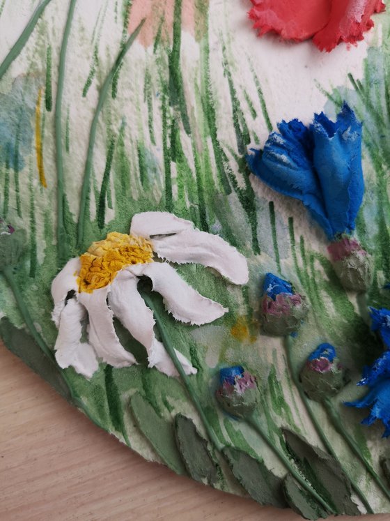 Summer meadow, daisies, poppies, cornflowers - 3d landscape on an oval panel, 26x32x3 cm