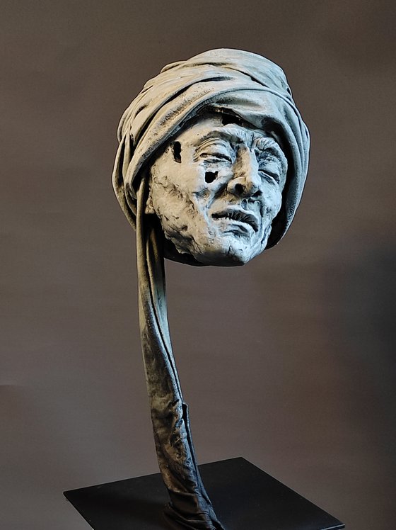 "Citizen of Kabul" Unique sculpture57x25x25cm