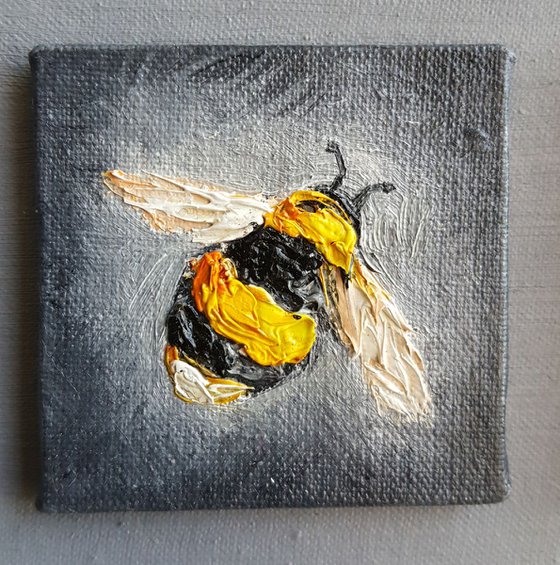 Сouple in flight - Oil painting, life of insect, bumblebee art, canvas painting, impressionism, palette knife