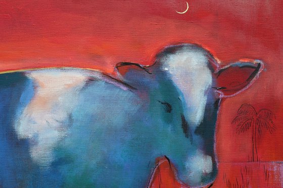Cow with pineapple