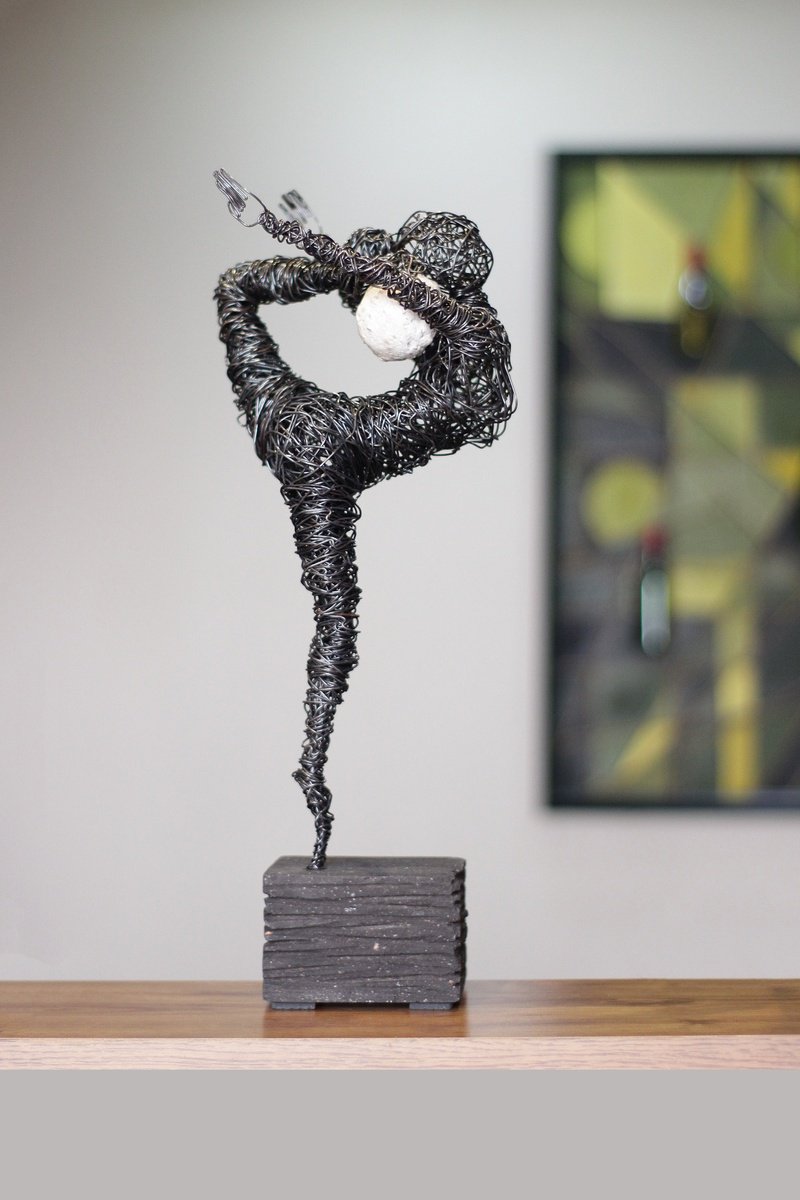 Abstract Portrait Sculpture By Karen Axikyan, 7 X 18", Gracefully, Original Artwork