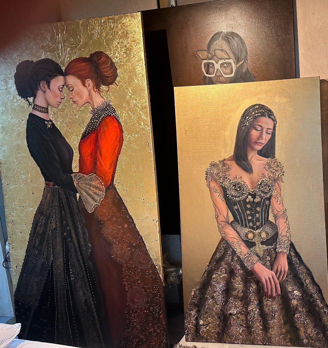 Expressive Portrait Oil Painting By Conny Roels, 35 X 63, Waiting, Original Artwork