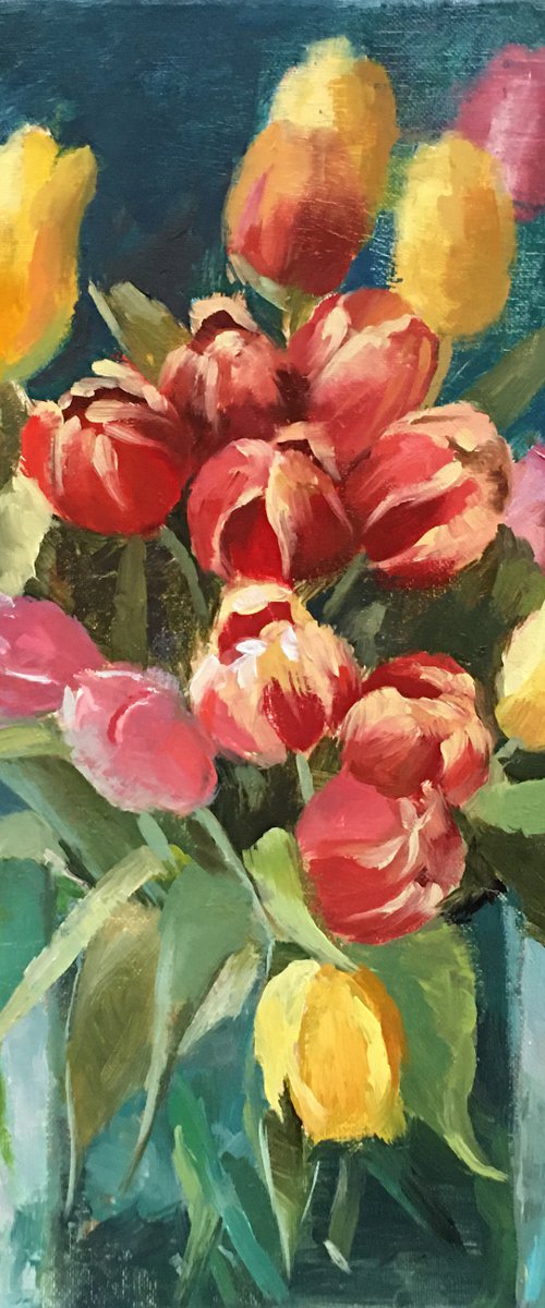 Tulip Chorus by Ling Strube