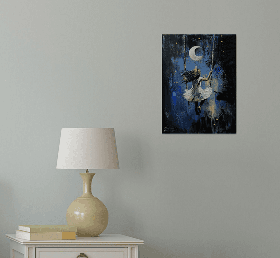 Dance with the Crescent