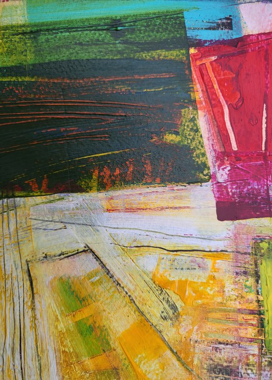 NIGHT SHAKES THE DAY