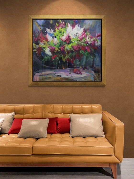 Still life with Lilac in vase