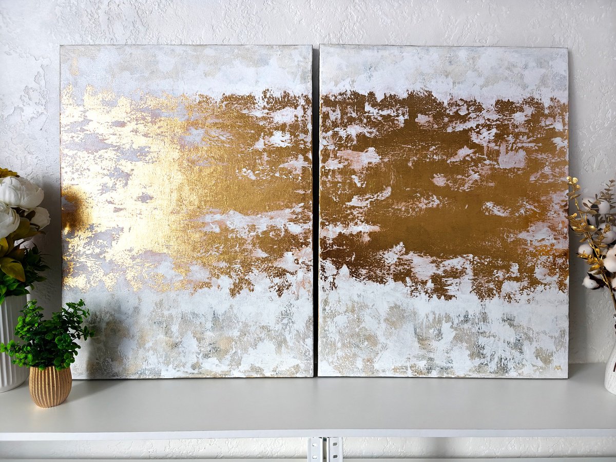 White and gold diptych by Anna Aboskalova