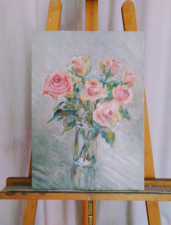 Roses in vase. Original oil painting.2021