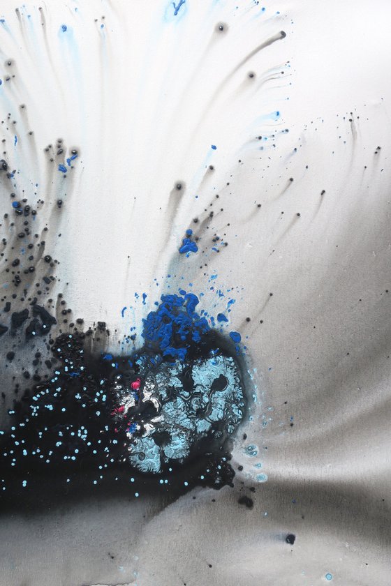 Nature 261 — Abstract Organic Blue