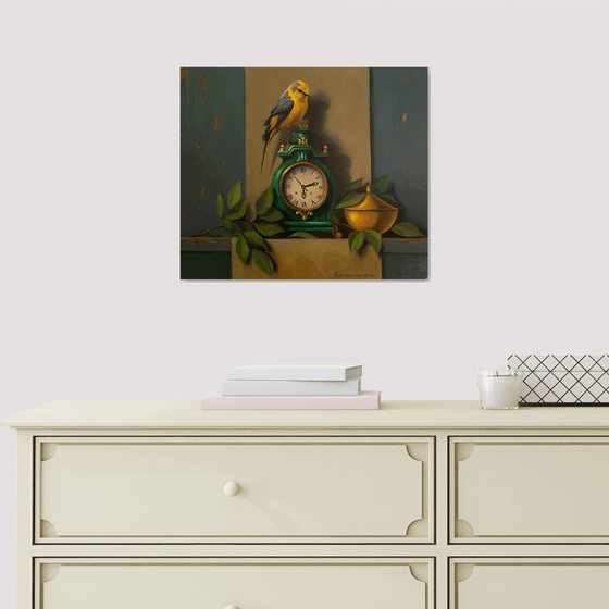 The Oriole and the Green Clock