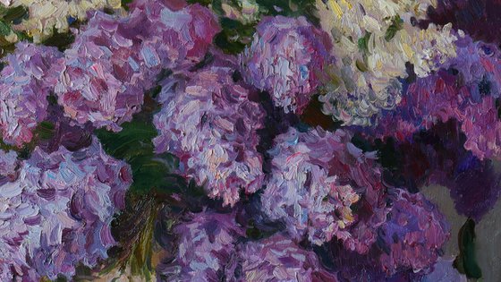 The Bouquet of Aromatic Lilacs
