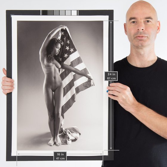 Stars, Stripes, Black White 2/6