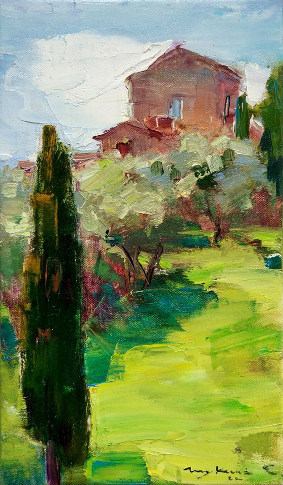 View of the Italian courtyard