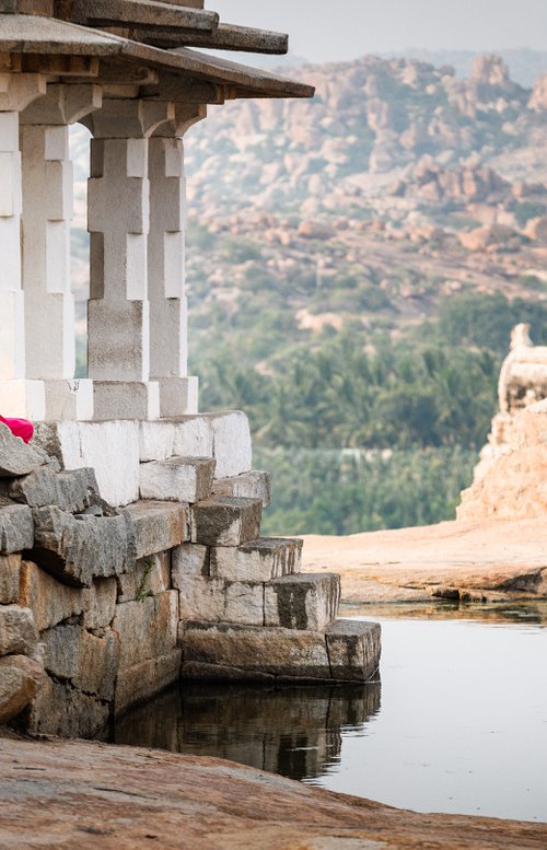 Hemakuta Hill, Hampi by Tom Hanslien