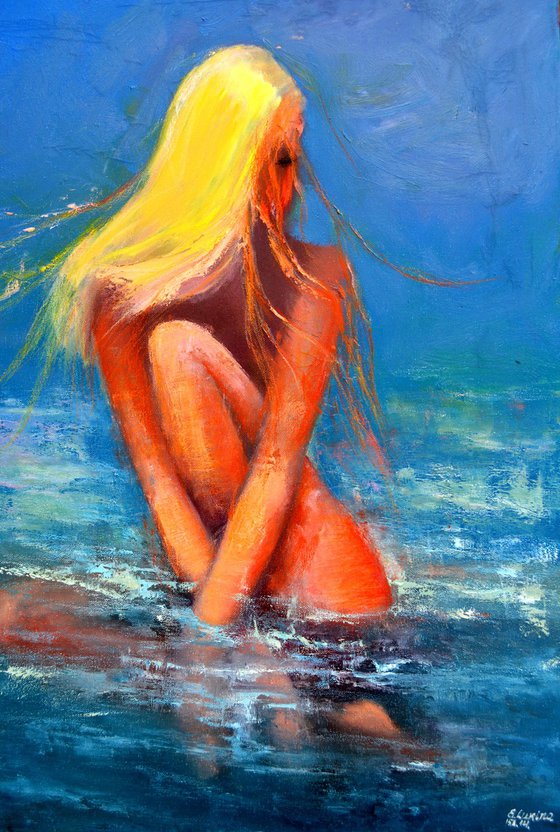 Solar Nymph: The Amber Glow