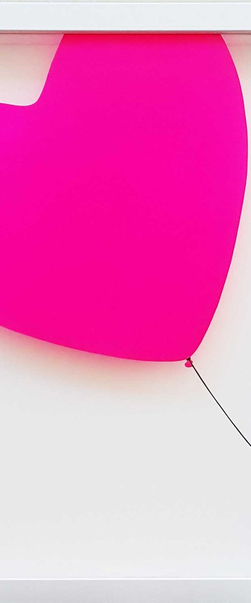 Balloon Heart on Glass - hot Pink by VeeBee