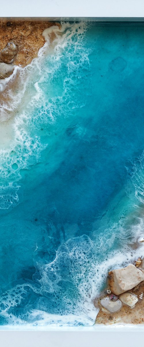 Meditation box with sea #4 by Delnara El