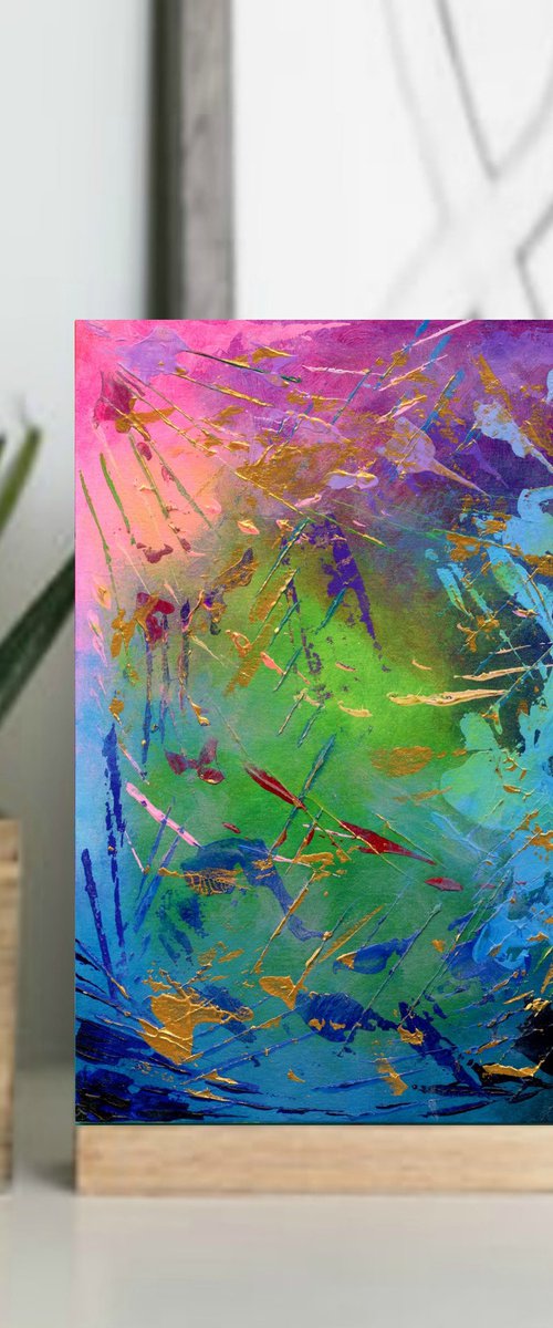 Mini Abstract 3 by Lisa Mann