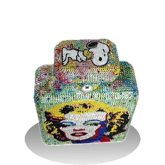 Chanel Marilyn Charm