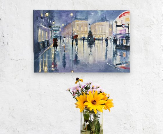 Evening rain Piccadilly