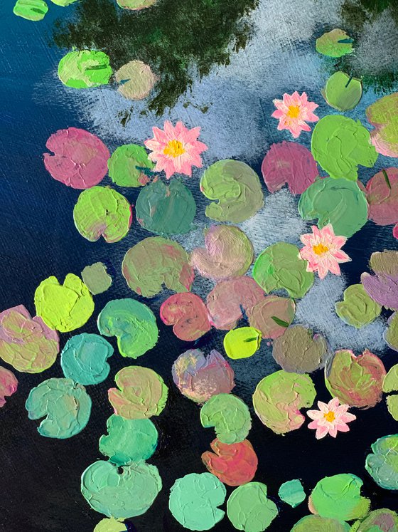 Water lily pond ! Round canvas! Ready to hang painting