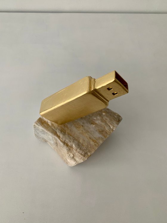 Gold USB Flash