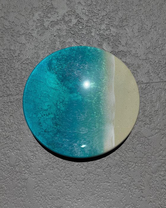 Round ocean #101