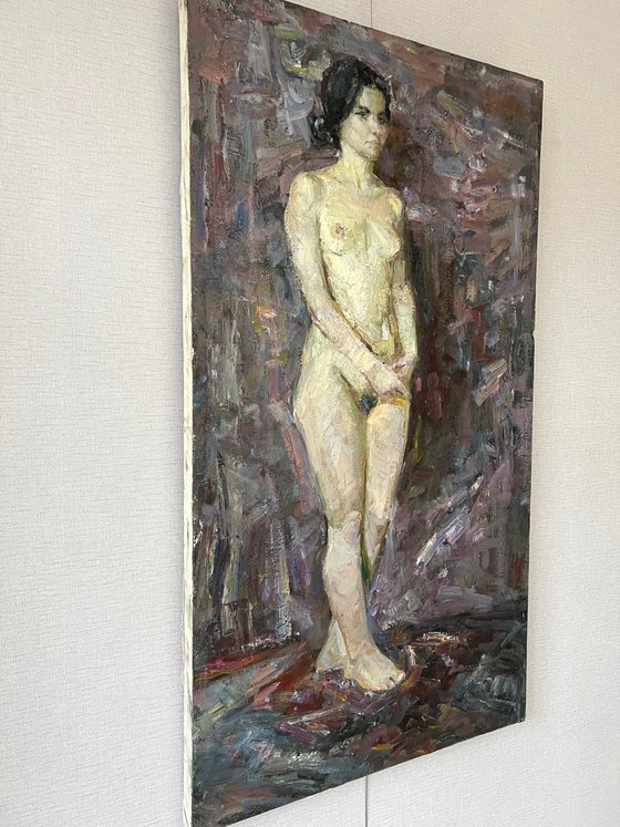 Nude Girl Posing
