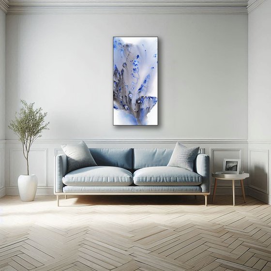 Nature 557 — Abstract Organic Blue