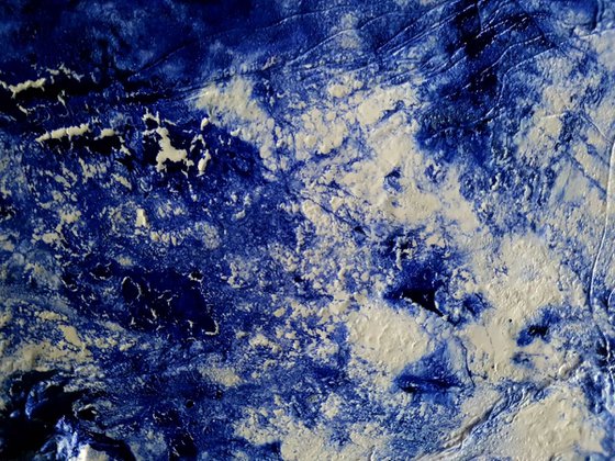 Doubts about the answer - Ultramarine - (n.243) - 80 x 60 x 2,50 cm - ready to hang - acrylic painting on stretched canvas