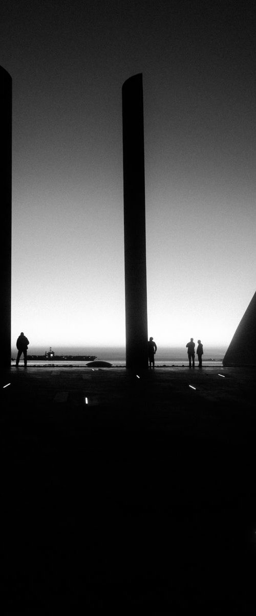Sunset in Lisbon, Champalimaud Nº3 in BW by Guilherme Pontes